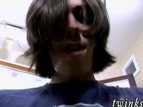 亚洲男同自慰3gp视频 他瞄准时更加粗暴 best hot gay porn