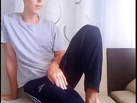 嫩仔销魂自慰 hot gay porn compilation