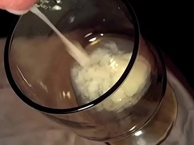 亚洲小鲜肉多次射精在杯子里 3 chinese boyfriend gay porn