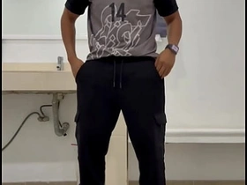 游泳课前撸管实录 gay porn twitter korean