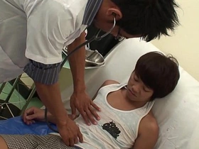 变态亚洲Oliver医生无套狂操Paul gay porn hot rod