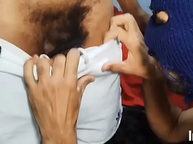 客户约了炮但临阵退缩，我让他全吞了还舔我脚。完整版在Xvideos高级区 gay porn hot hardcore