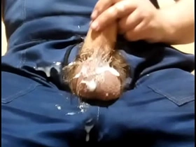 俄罗斯建筑工久未见新娘 射精声响亮精液量惊人！ desi hot gay porn videos