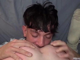 爱尔兰橄榄球猛男狂操饥渴英国小混混 porn gay teen chinese