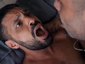 巴西邻居把我操得整栋楼都听得见 japan gay porn for you