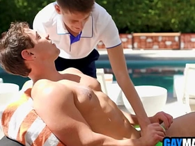 酒店小弟伺候火辣客人 hairy hot men gay porn