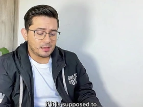 拉丁小鲜肉第一次见新继父，这变态趁他老婆不在家整晚操他大屁股 korean twinks gay porn