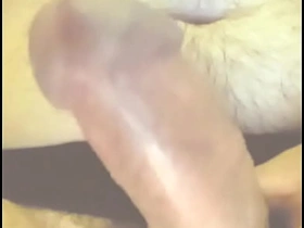 把鸡巴掏出来睡觉前射一发 chinese sexy gay porn