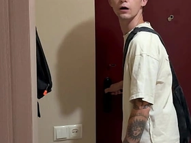 第52集上 继兄来访，让他尝尝我的大屌 asia muscle gay porn