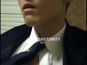 可爱亚裔奴性男孩 chinese gay office porn