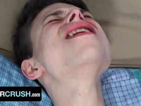 瘦弱少年奥斯汀·桑德斯被继兄无套内射 - BrotherCrush taiwan gay solo porn
