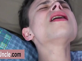 奥斯汀性感完美的屁股被操 gay porn korean threesome