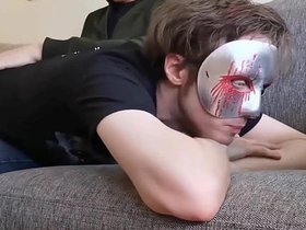 业余男孩初次体验藤条责打 - 花絮镜头 chinese gay porn comic