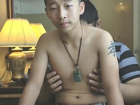 大鸡巴男孩打飞机 pijat gay porn indonesia