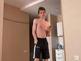 第一部 抓到朋友后狠狠操了他 gay chinese webcam porn