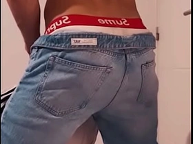 披萨送货员在我公寓门口操我 我给了他额外小费 chinese live gay porn