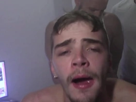 猛男爆菊把瘦0小穴灌满精液 - 无套内射 hot japanese men gay porn