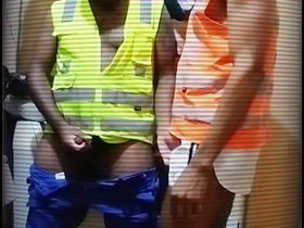 用假阳具玩工人的屁眼 gay porn japan tube