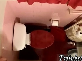 亚洲男同色情片 一屋子鸡巴撒尿 twitter korean gay porn