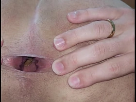 小屁眼藏着惊喜2 hot army gay porn