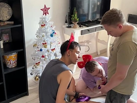 瘦猴0号狂操我屁眼 男友同时颜射我 korean gay cam porn