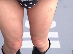 穿着迷你裙靴子圆点内裤自慰 SecretGakuen free taiwan gay porn