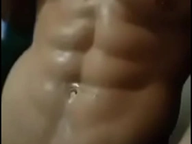 性感亚裔肌肉男撸大屌 hot indian boy gay porn