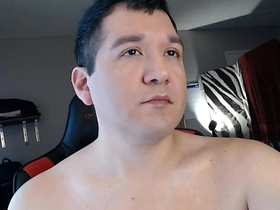 37岁可爱肉感男孩秀曲线 大腿美臀嫩肤片段 第三位成员 20250323免费促销3/3 japan boss gay porn