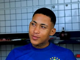 朋友烧烤派对群交！ myanmar gay porn