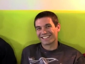 ZackRandall：直男情侣互品大屌热精 hot teen gay porn