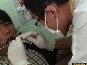 医生以传教士体位检查并内射亚洲嫩男 korean gay porn free