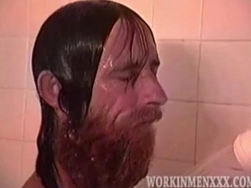 熟男谢尔顿打飞机 gay porn japan boy