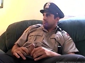 维尼给直男警察扎克口交 japan gay teen student porn