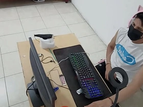 吊环女王实现又一次疯狂高潮幻想 korean gay couple porn video