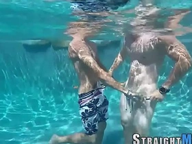 直男亚裔骑鸡巴 chinese boys gay porn