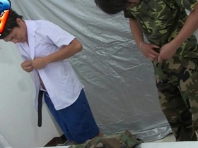 军爷需要口交 hairy chinese gay porn