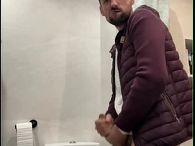 性感老爹打飞机射出一大坨精液 taiwan gay porn tumblr