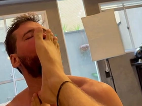 去朋友家串门 结果搞成这样 / 完整版XVIDEOSRED或SHEER / 订阅频道 gay sex singapore porn