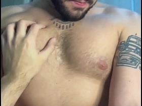 给我兄弟的骚屁眼嗦爽了 hot gay porn ass