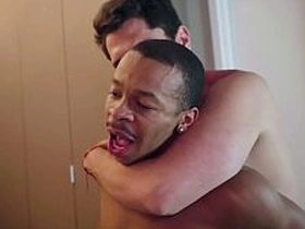 埃里克·霍尔的巨屌无套狂操法老吞精者 future boy japan gay porn