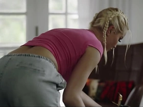 寄生扶她变身 - Cherry Kiss被感染变成饥渴人妖 gay porn chinese orgy