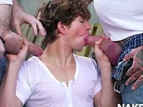 Greyson Myles和Eddie Patrick户外群交 china gay porn