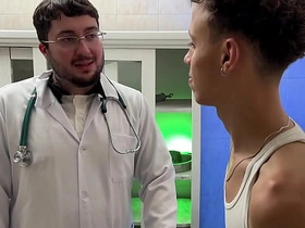 年轻被动医生帮害怕被插肛的病人 完整版在RED hot gay bara porn