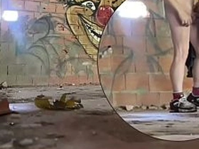 两个素人男孩在废弃大楼里偷欢被拍 pinoy hot gay porn