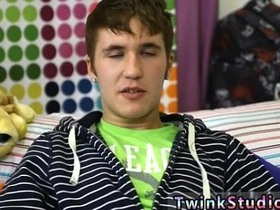 英俊亚洲男同志色情电影 凯恩·兰宁的XXX gay porn sex hot